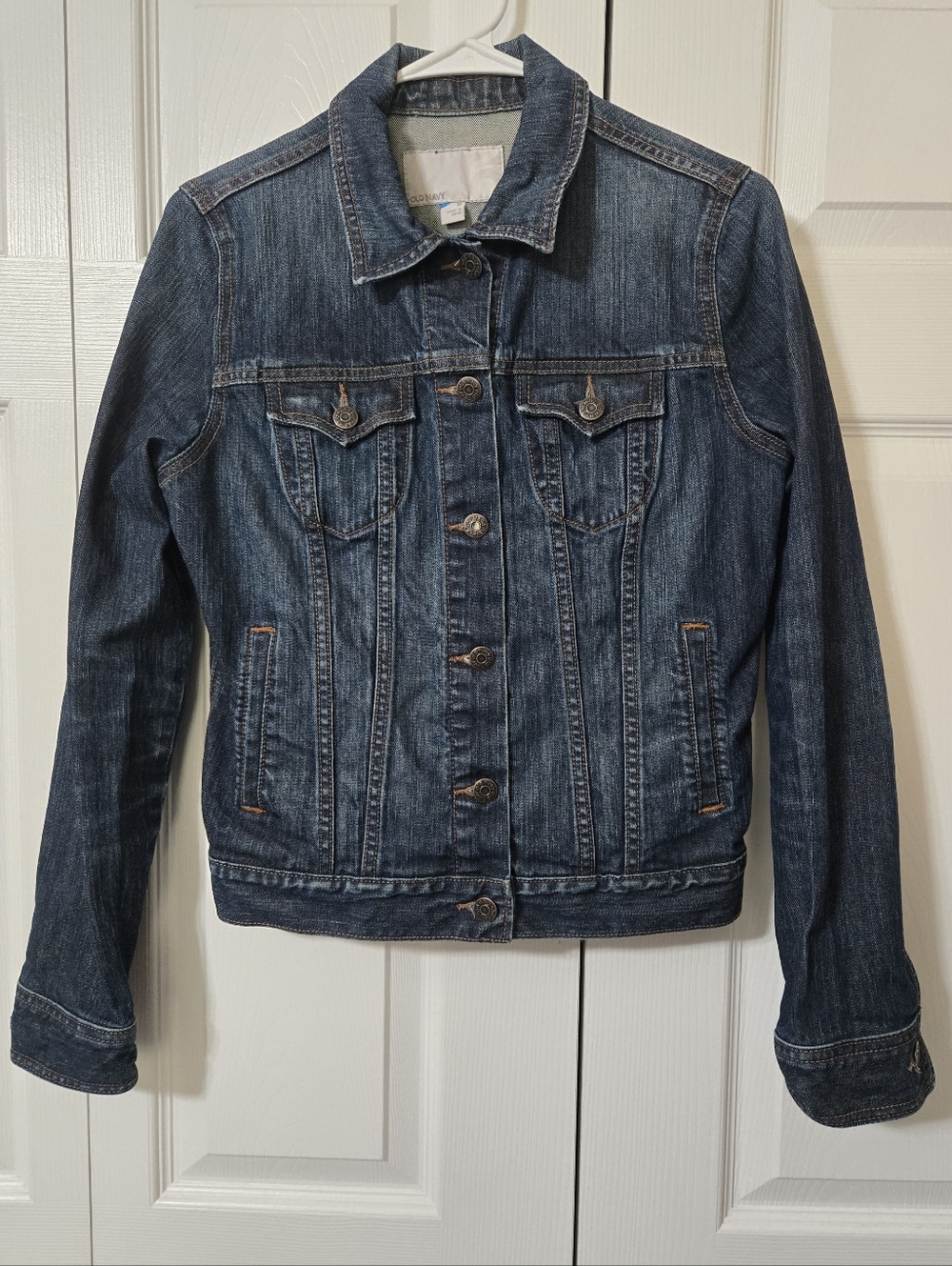 Blue Denim Jean Jacket w/Pockets, Button Up, Size Medium, Like New Condition